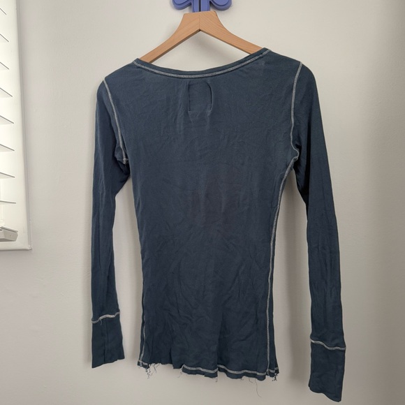 Hollister Y2K large slim fit Henley tee long sleeve stone blue 2000s - Picture 6 of 8